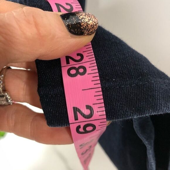 Joe’s Jeans Chelsea Micro Flare Jeans - Picture 2 of 13